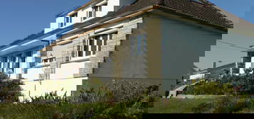 TRES BELLE AFFAIRE : Part à Part BELLE PROPRIETE Tbé Yvetot Centre 10 Pièces - 6 Chambres