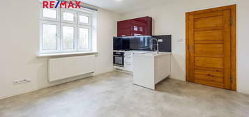 Pronájem bytu 2+kk 54 m²