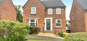 4 bed detached house for sale