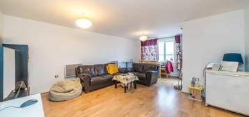 Flat for sale in Primrose Place, Isleworth TW7