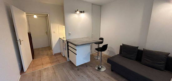 Studio 1 pièce 20m² proche transport