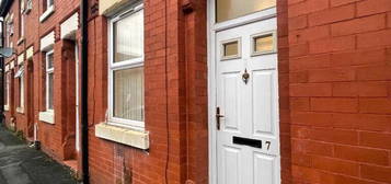 2 bedroom terraced house