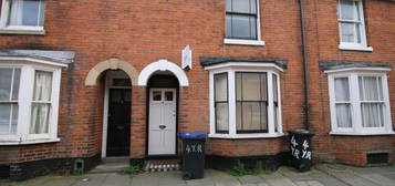 3 bedroom terraced house