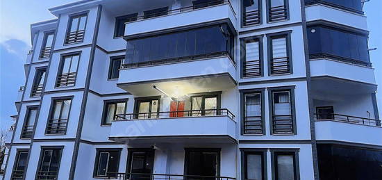 YENİ MAHALLEDE SIFIR AYARINDA 2+1 DAİRE ((110 m2))