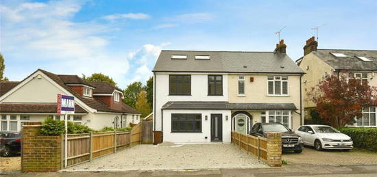 4 bedroom semi-detached house for sale