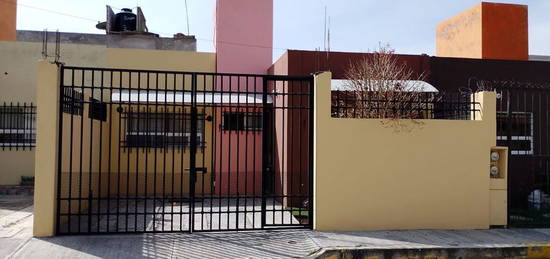 Casa en Fraccionamiento en Venta en San Esteban Tizatlan