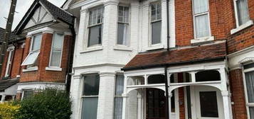 5 bedroom terraced house