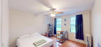 32 Sidlaw Rd Apt 7, Boston, MA 02135