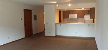 Tennyson Heights Apartments, Madison, WI 53704