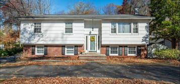 553 Rogers Dr, Roxbury Twp., NJ 07850-1742