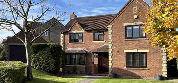 4 bed detached house for sale