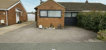 2 bedroom semi-detached bungalow for sale