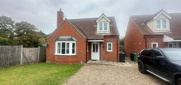 4 bed detached house for sale