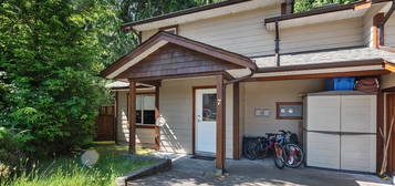 1626 Holly Cres #7, Ucluelet, BC V0R 3A0