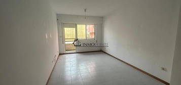 Piso en venta en Monteporreiro