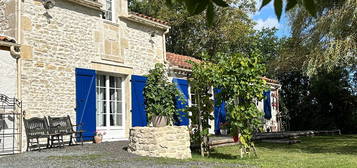 Maison  à vendre, 5 pièces, 4 chambres, 175 m²