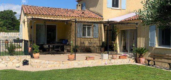 Villa de 141m² sur 1140m² Hameau Les Censiés