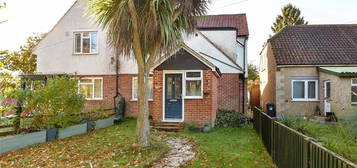 4 bed semi-detached house for sale