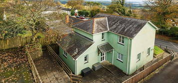 3 bed detached house for sale