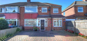 4 bedroom semi-detached house for sale