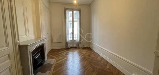 T2 bis de 62 m² - rue cuvier Lyon 6ème