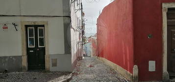 Arrendamento de Estúdio T0  na rua da Oliveirinha s/n