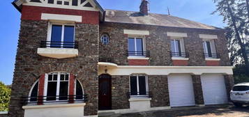 Vente maison 9 pièces 160 m²