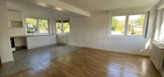 Appartement  à louer, 3 pièces, 2 chambres, 78 m²