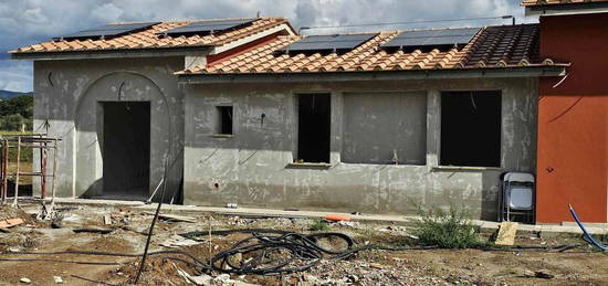 Villetta bifamiliare in vendita a San Pietro in Palazzi-Collemezzano-Buca del Gatto