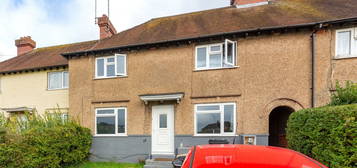 5 bed semi-detached house to rent