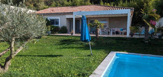 Maison moderne de plain-pied à Chatuzange-le-Goubet