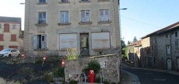 Vends immeuble commercial et habitation