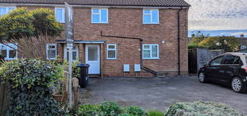 Maisonette for sale in Green Lane, Godalming GU7