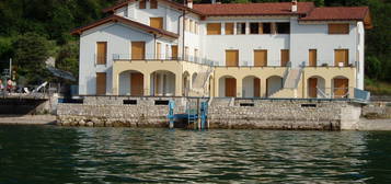 Bilocale via Fenice, Pilzone, Iseo