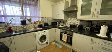 3 bed flat for sale