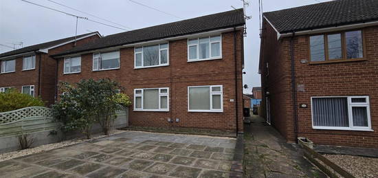 Maisonette to rent in Royal Oak Lane, Bedworth CV12