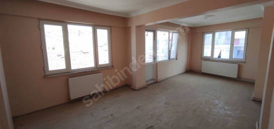 Yalçın ve Aykut dan 2+1 Oda 4.Kat Kombili 100 m² 11 Eylül Civarı