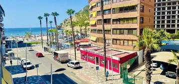 Piso en avenida De la Marina Baixa en Cala de Finestrat, Finestrat