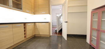 4 bed terraced house to rent