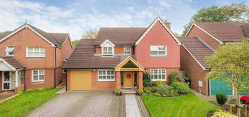 4 bed detached house for sale