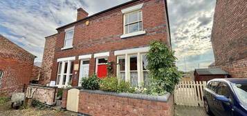 2 bedroom semi-detached house