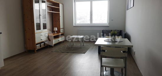 Pronájem bytu 1+kk 40 m², Střední, Brno