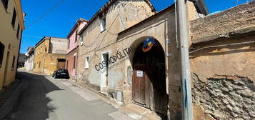 Villacidro - casa indipendente con posto auto