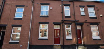 2 bedroom terraced house