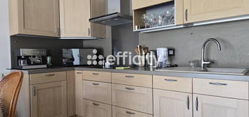 Appartement à vendre, 3 pièces, 2 chambres, 61 m²