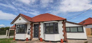 Bungalow to rent in Moel View Road, Gronant, Prestatyn LL19