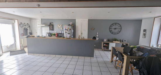 Vente maison 6 pièces 141 m²