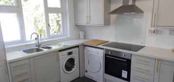 5 bed shared accommodation to rent