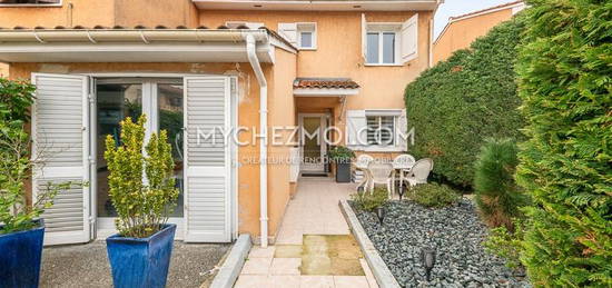 Maison  à vendre, 5 pièces, 3 chambres, 106 m²