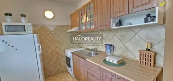 HALO reality - Prenájom, trojizbový byt Banská Štiavnica